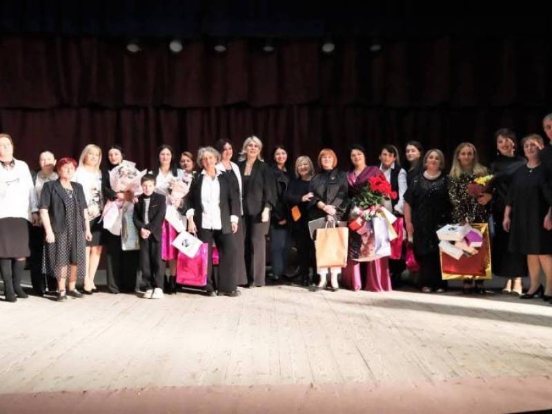 მთაში მცხოვრები ქალების საერთაშორისო დღესთან დაკავშირებით, კულტურის ცენტრში...